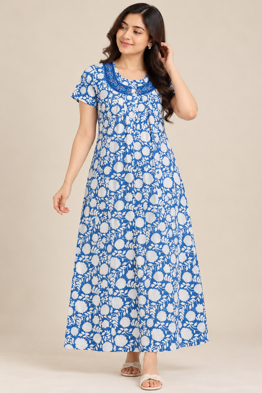 Blue floral Embroidered nightgown